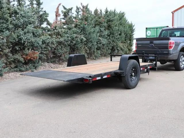7 X 14 Interstate Single Axle Tilt 7K Trailer image 3