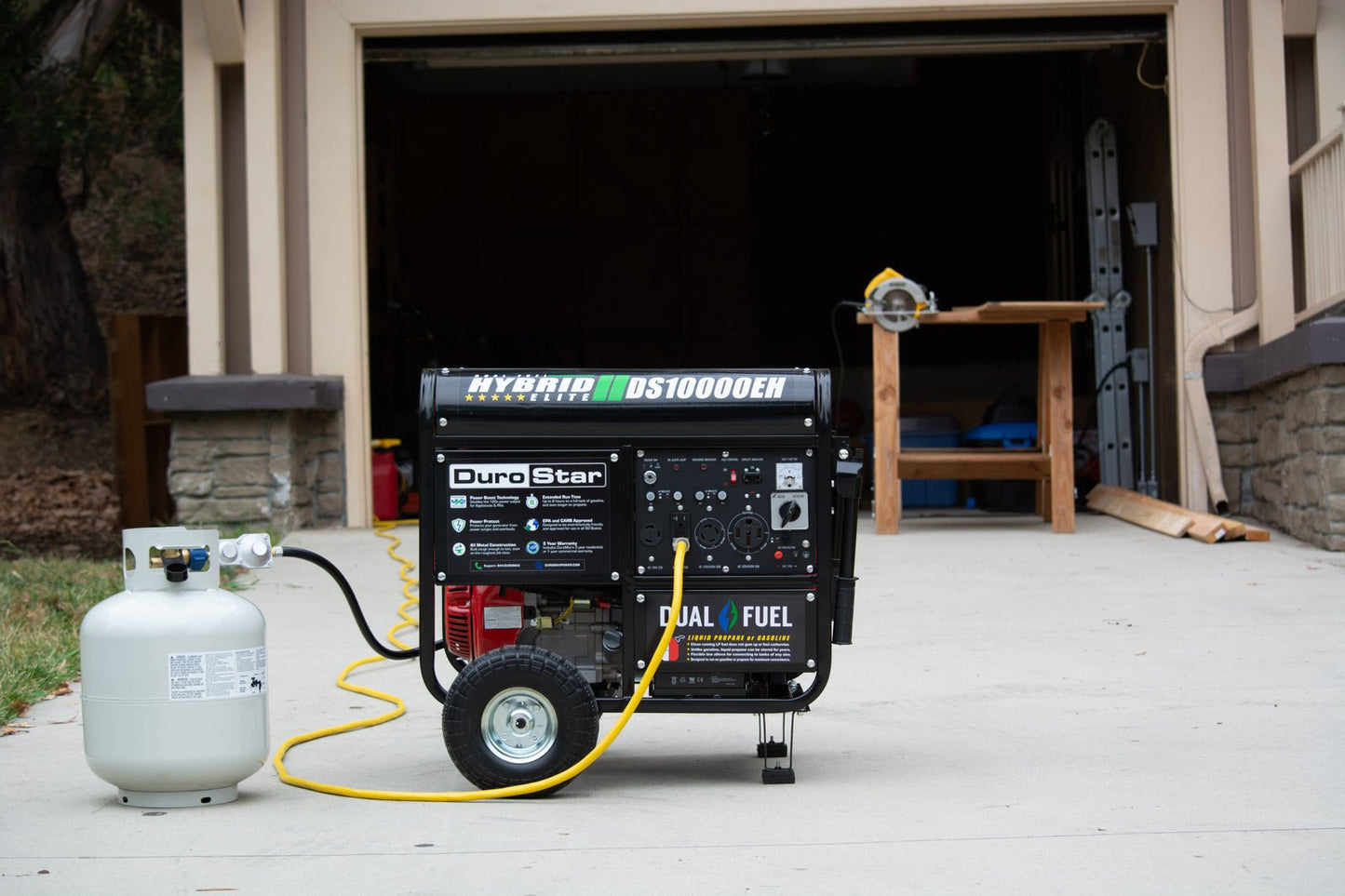 10,000 Watt Dual Fuel Portable Generator image 13