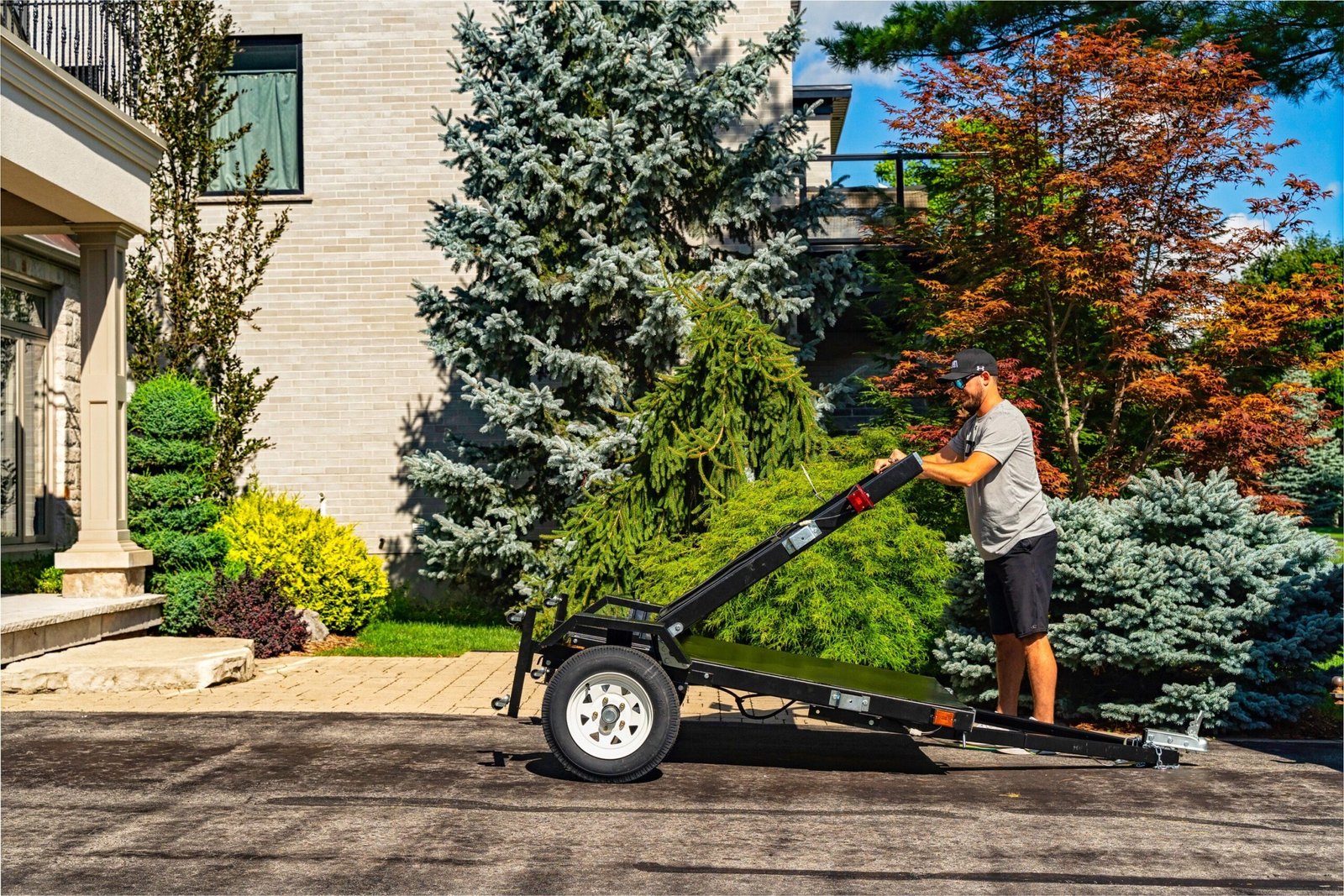 DK2 4-ft x 8-ft Steel Utility Trailer ( 1450-lb Capacity ) 5364713 image 8