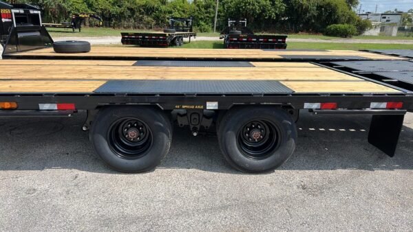 Big Tex 22GN 35′ Tandem Dual Gooseneck Trailer with Mega Ramps – 35D5A-MRBK image 1