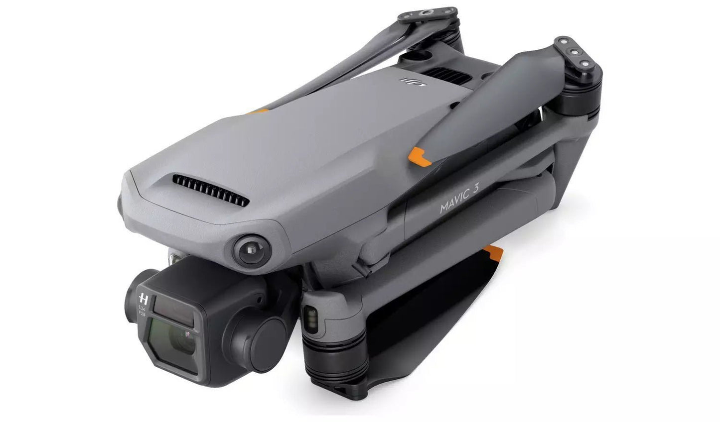 DJI Mavic 3 Fly More Drone Combo image 3