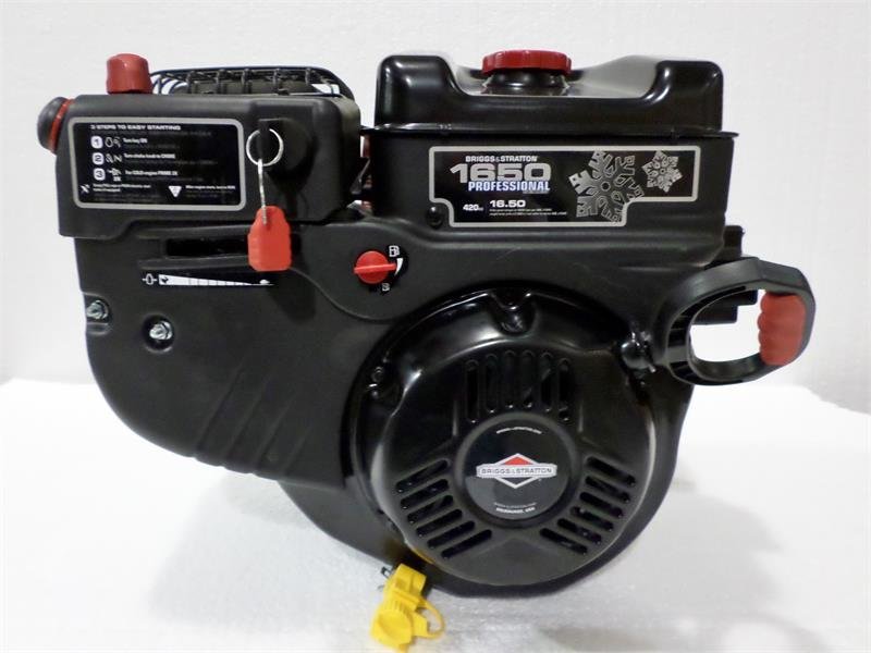 Briggs Professional Series Snow Engine 16.5 TP Recoil Start 3/4″ x 2-33/64″ #25D137-0116 image 0