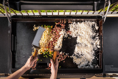 Traeger Flat Top Grill Flatrock™ Griddle image 14