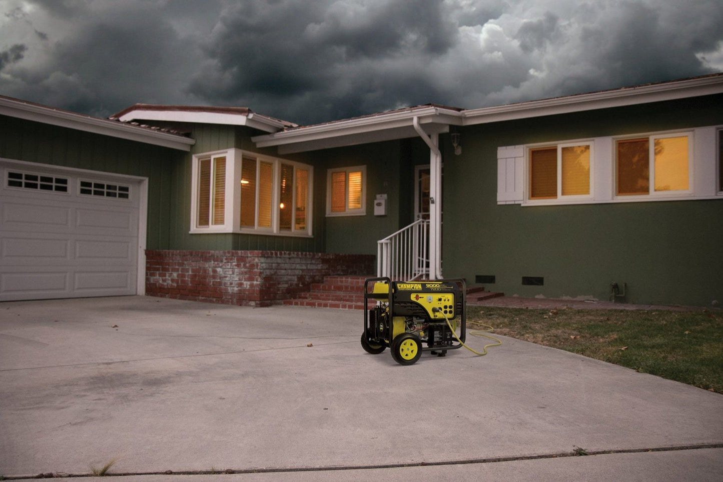 Champion 7200-Watt Portable Generator (CA) image 3