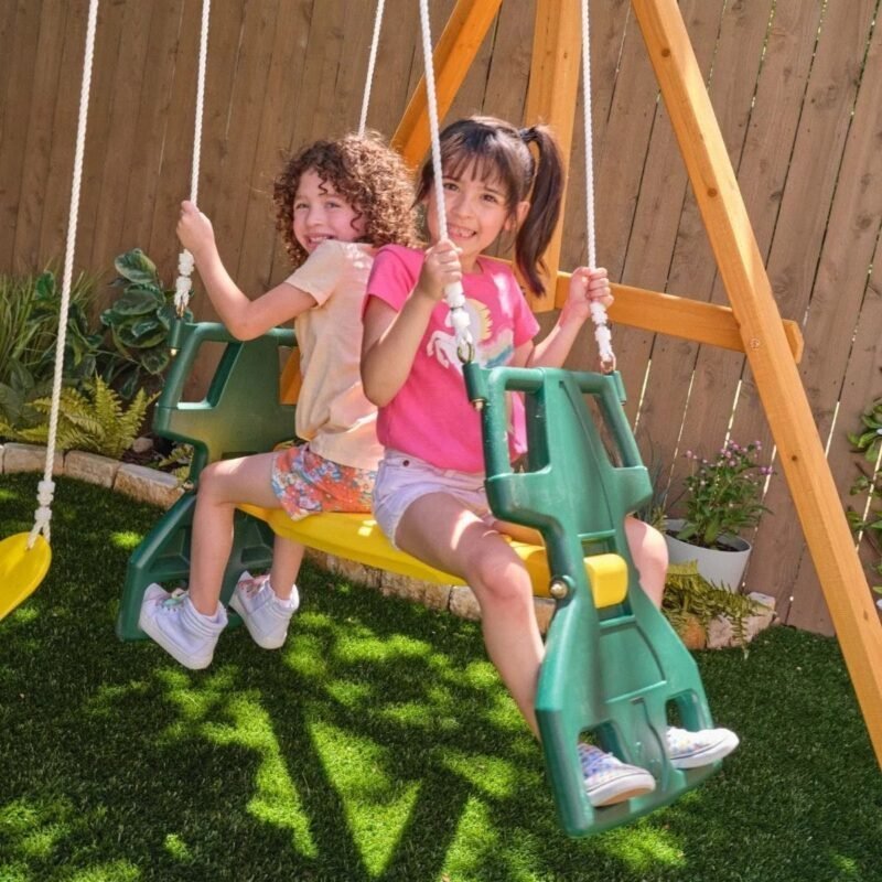 Kids Kidkraft Bear Cave Lodge Swing Set / Playset image 2