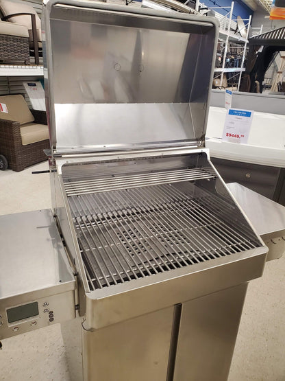 Outlet Memphis Woodfire Grill with WiFi image 1