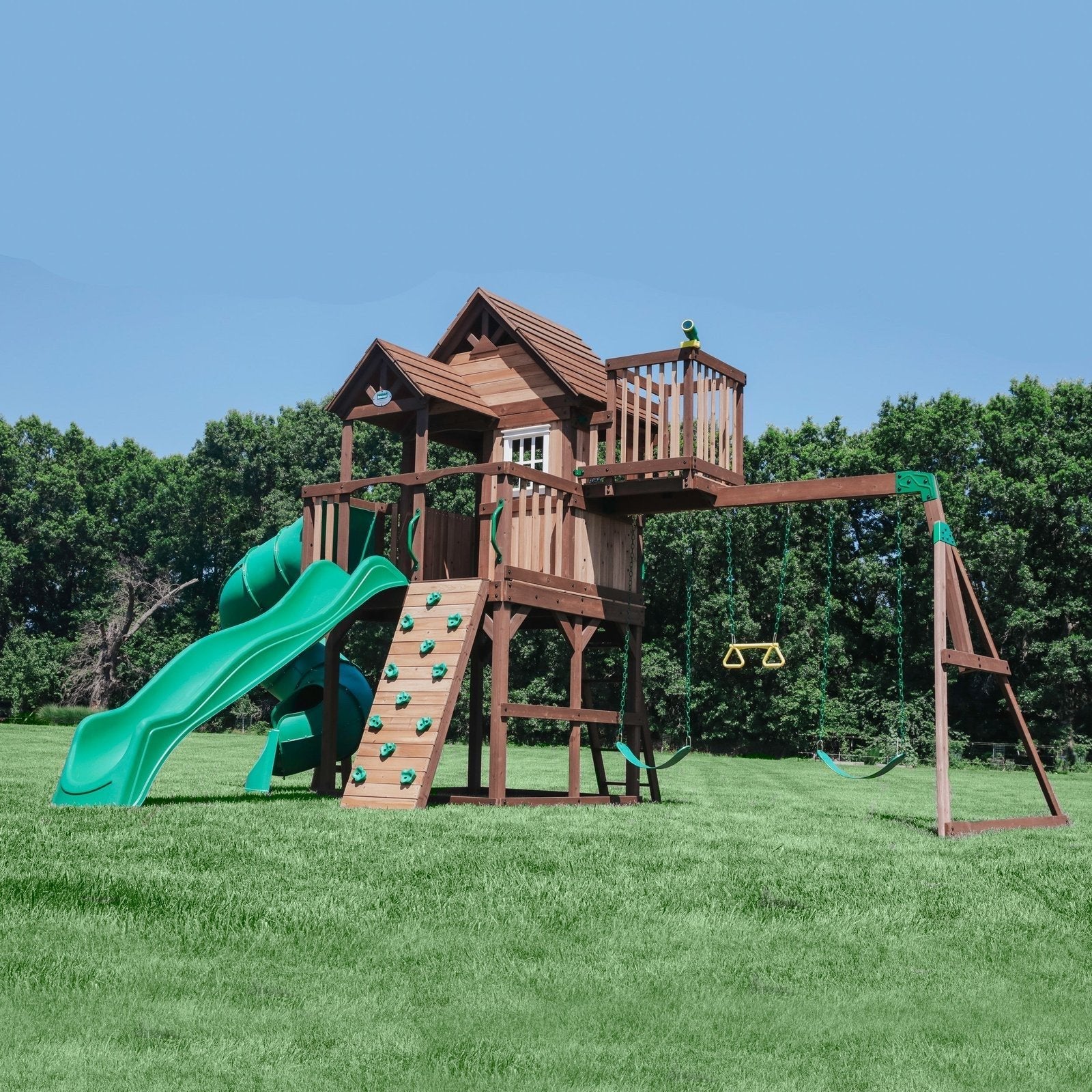 Skyfort III Swing Set image 0