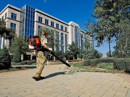 Husqvarna 350BT Gas Backpack Leaf Blower 50.2cc, 692 CFM, 180 MPH image 7