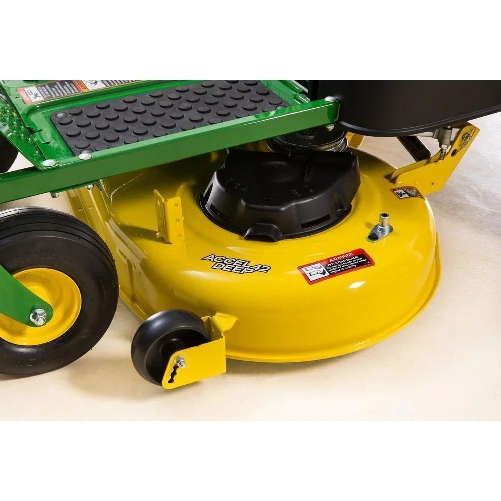 John Deere Z345M 42 in 22 HP Gas Dual Hydrostatic Zero Turn Riding Mower image 2