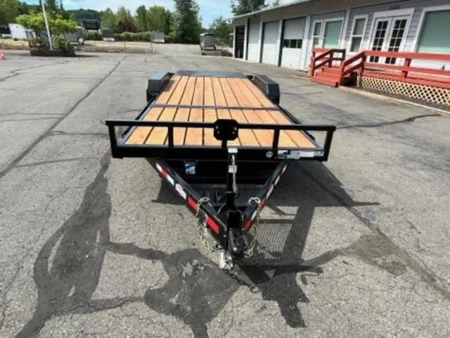 Interstate 7 X 22 Hydraulic Tilt 14K Trailer image 2