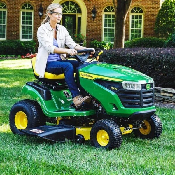 42″ Gas Riding Lawn Tractor – Hydrostatic Drive, Heavy-Duty Residential Mower image 3