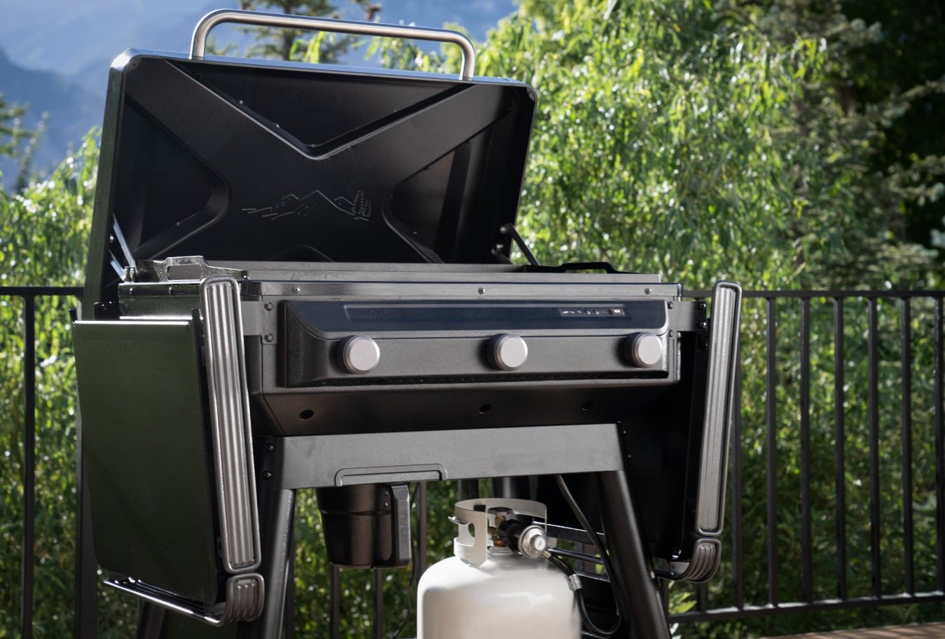 Traeger Flat Top Grill Flatrock™ Griddle image 15